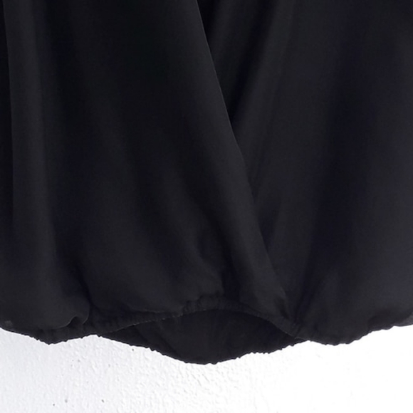 Diane von Furstenberg black sleeveless blouse in viscose and silk - Size M - Picture 6 of 12
